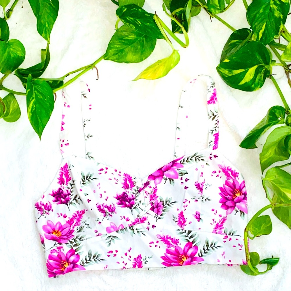 Romantic Floral Crop Top